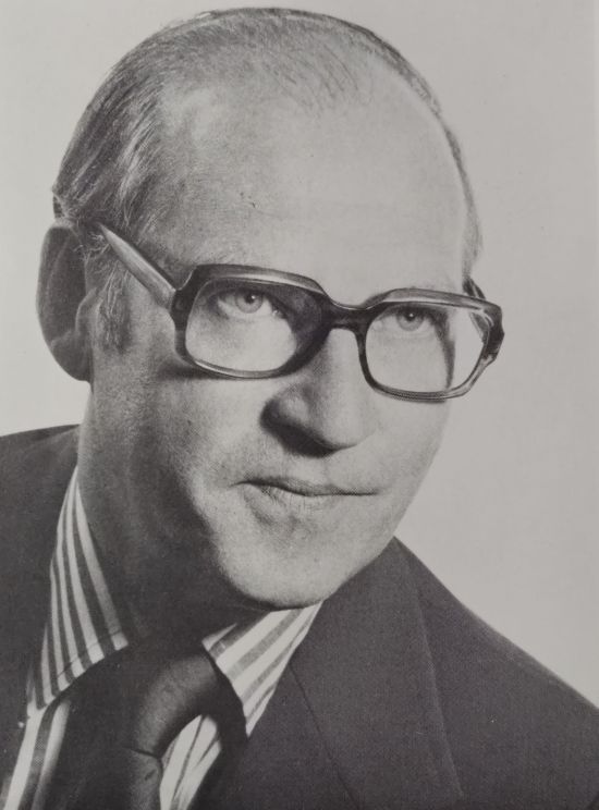 Professor Dr Ing.E.h. H. Mandel, Cairman of the International Executive Council, 1977-1980_1