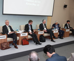 Panelists of the session “RD&D: Is government funding the key to innovating success?” at 2013 World Energy Congress