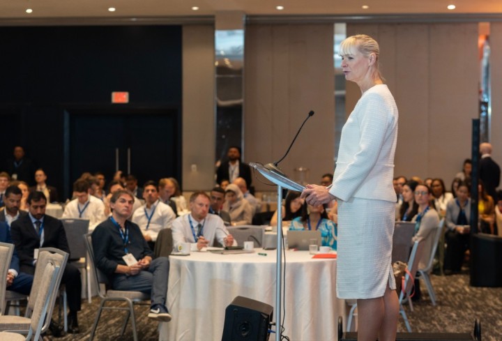 Weaving a new and more realistically hopeful global energy narrative