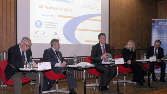 Romanian member showcases Trilemma report