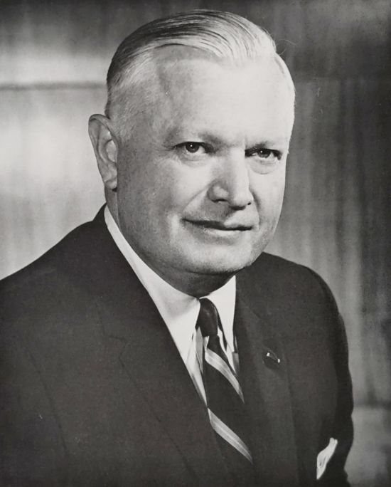 Walker L. Cisler, Chairman of the International Executive Council, 1966