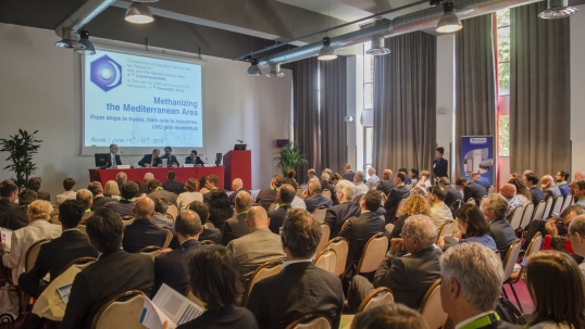 LNG Transport Italy and the Mediterranean Area Issues Debate